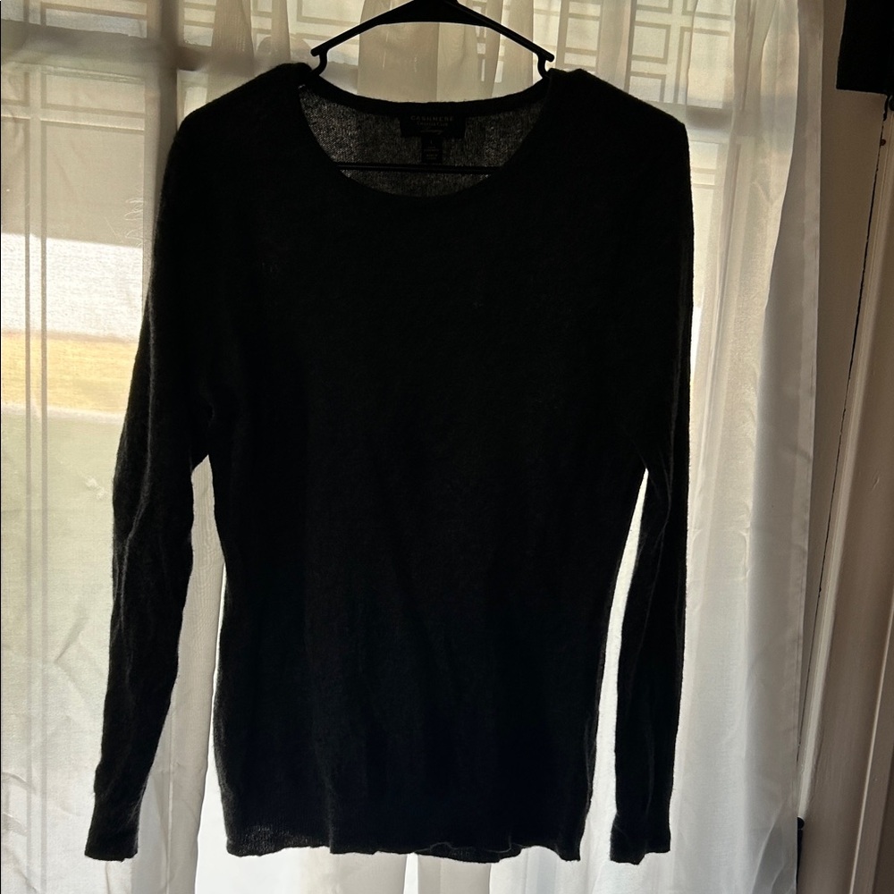 Charter Club Dark Gray Cashmere Crewneck Sweater